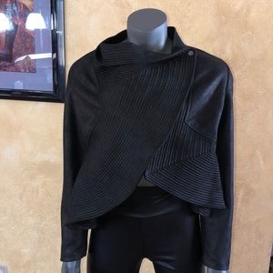 Black One-Snap Closure Polyester Jacket